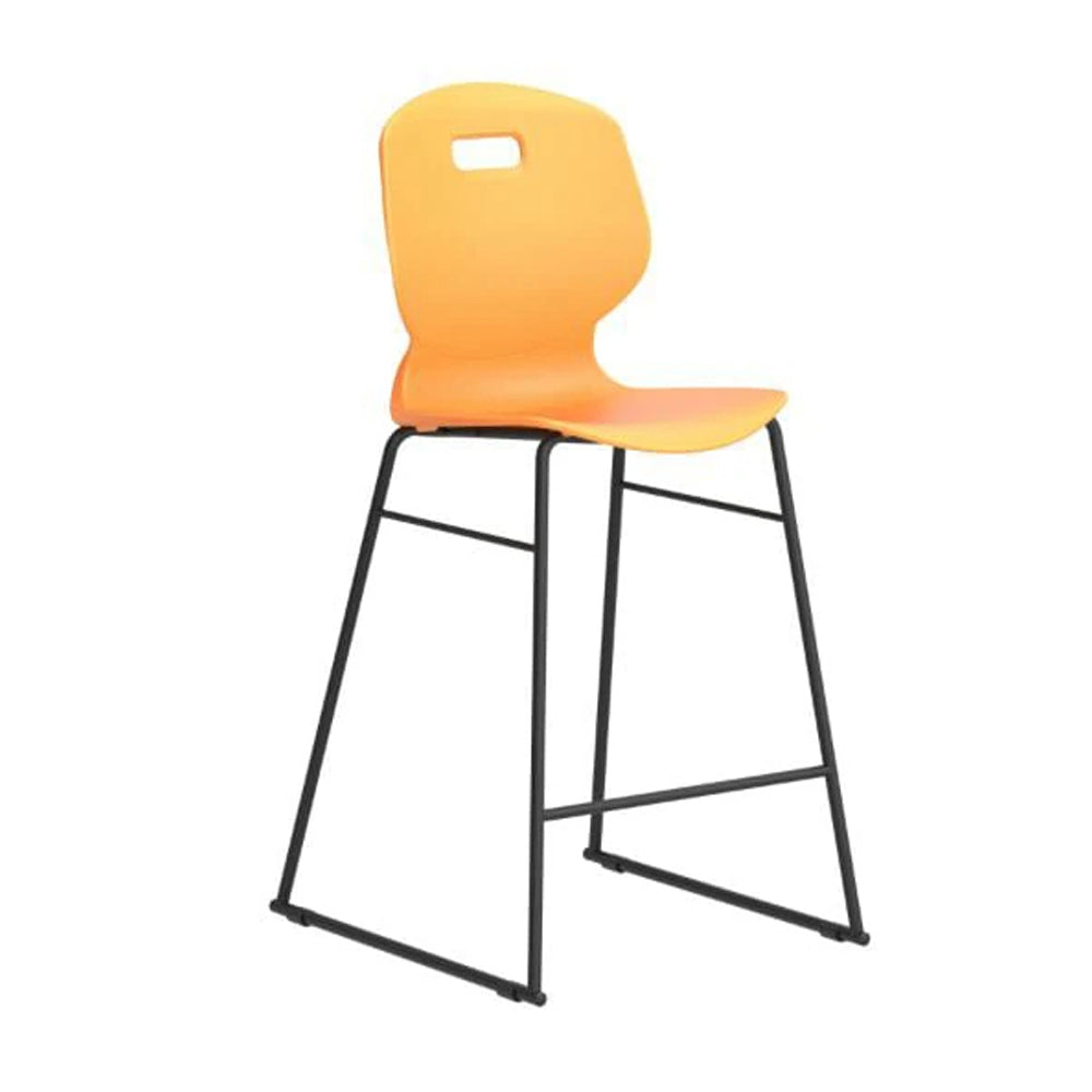 Arc High Chair TA5_5M 1