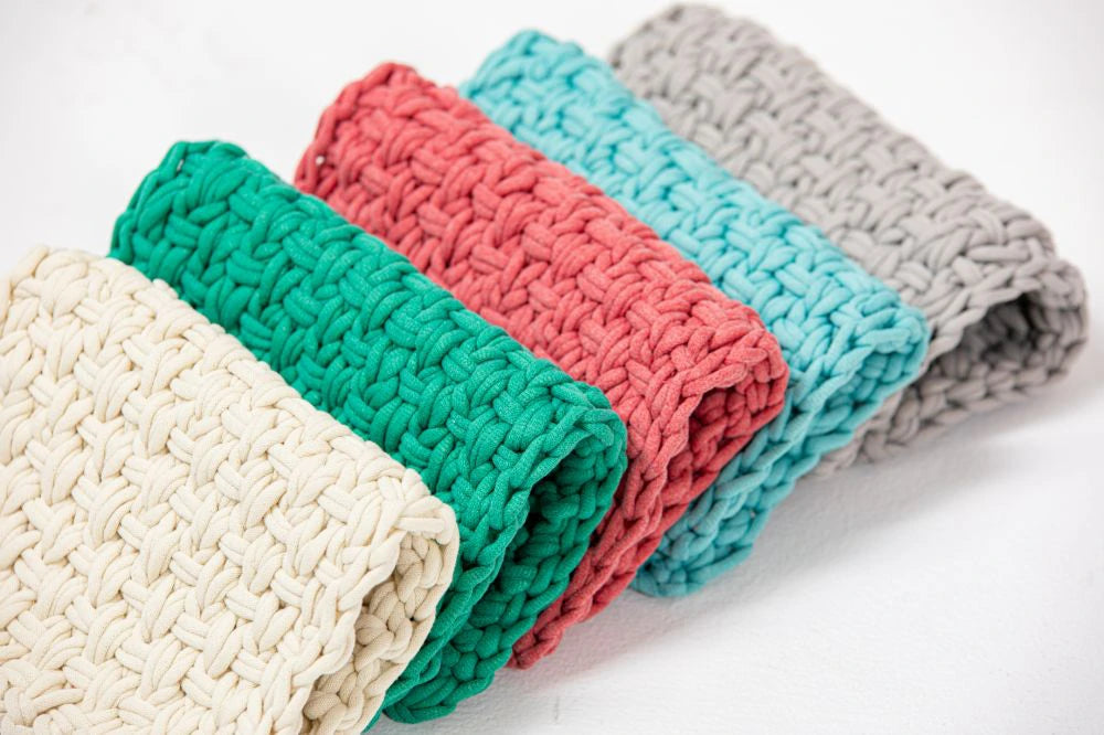 BuzziKnit Office Planter Finishes 2