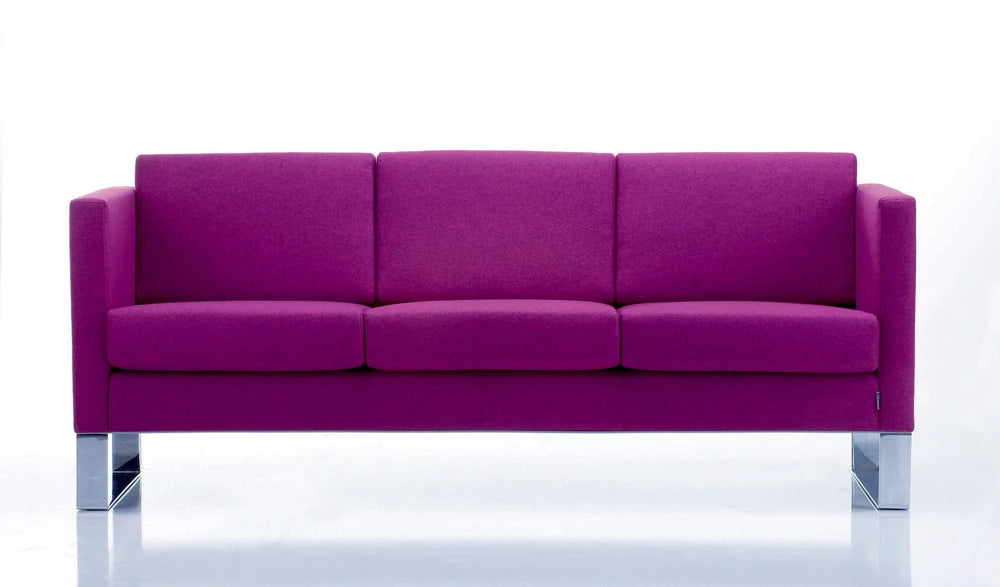 Platinum Corner Seater 18