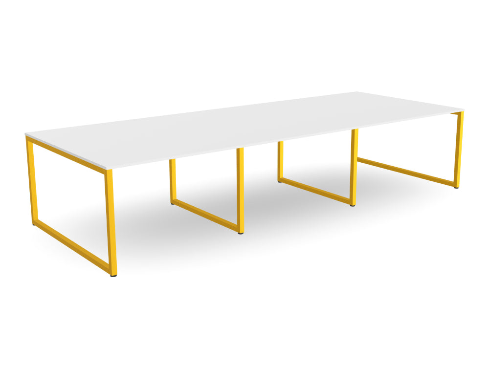 WsD Key 3 Piece Meeting Table with Closed Legs